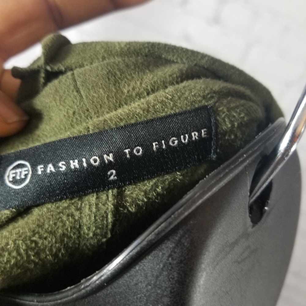 Fashion to Figure Faux Suede Jacket..๐ - Picture 7 of 7